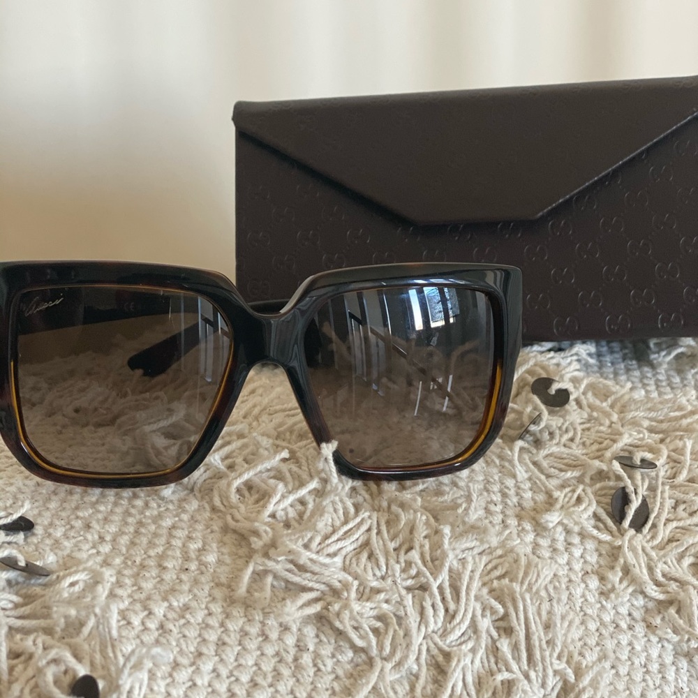 GUCCI Diamantissima Square Sunglasses NWOT